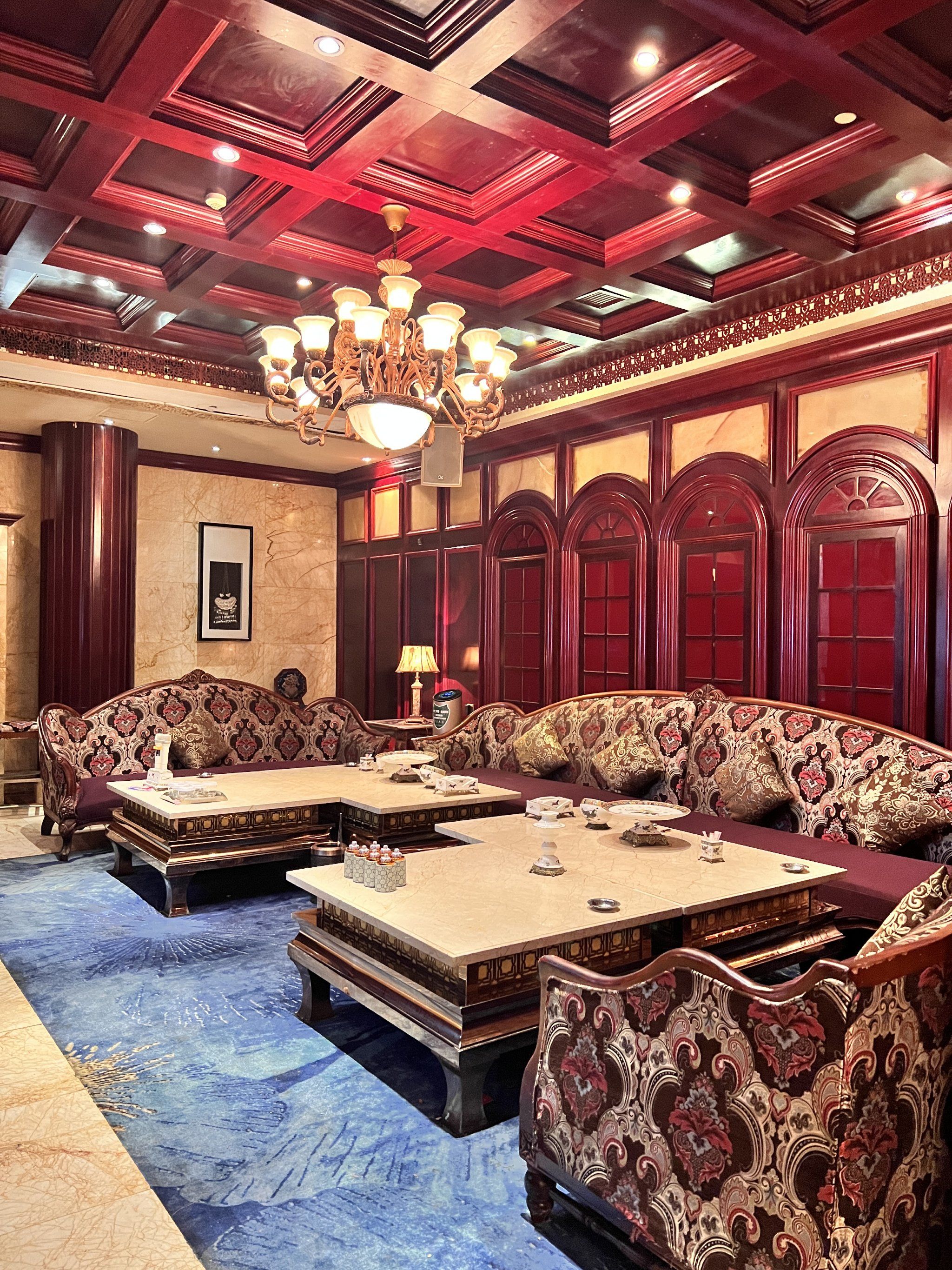 南充商务ktv划算吗选哪个好-嘉陵区ktv预订